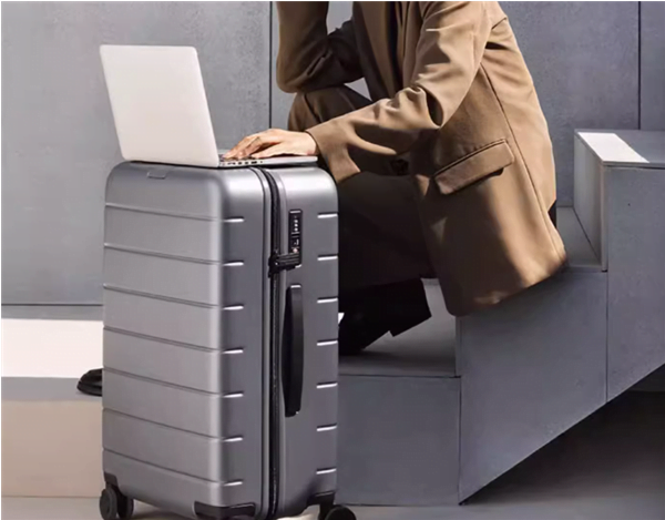 Xiaomi MIJIA Suitcase: El compañero de viaje perfecto con diseño innovador