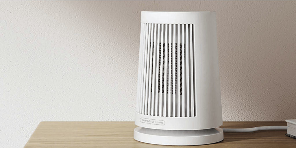 El Xiaomi Desktop Heater ofrece calentamiento instantáneo y diseño elegante para cualquier espacio. Ideal para escritorio o mesita de noche.