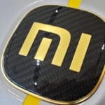 El polémico logo dorado del Xiaomi SU7 Ultra: ¿vanidad o exclusividad?