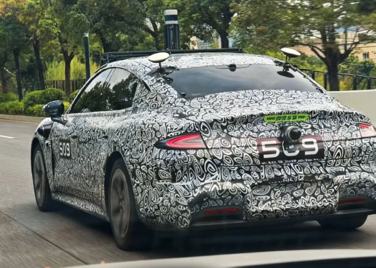 Xiaomi SU7 renovado - y sus componentes